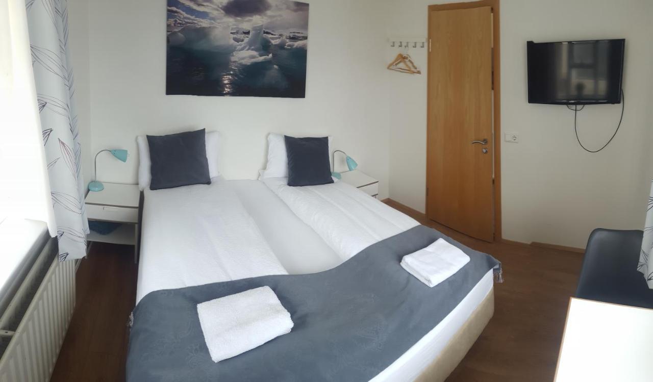 Hoefn Guesthouse מראה חיצוני תמונה